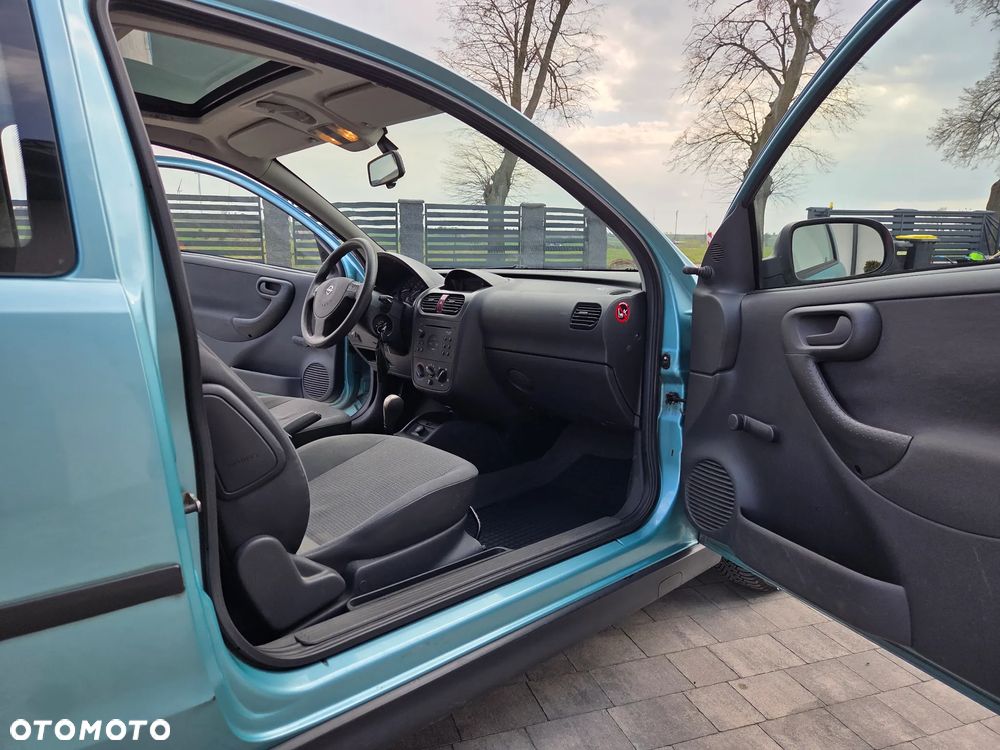 Opel Corsa - 12
