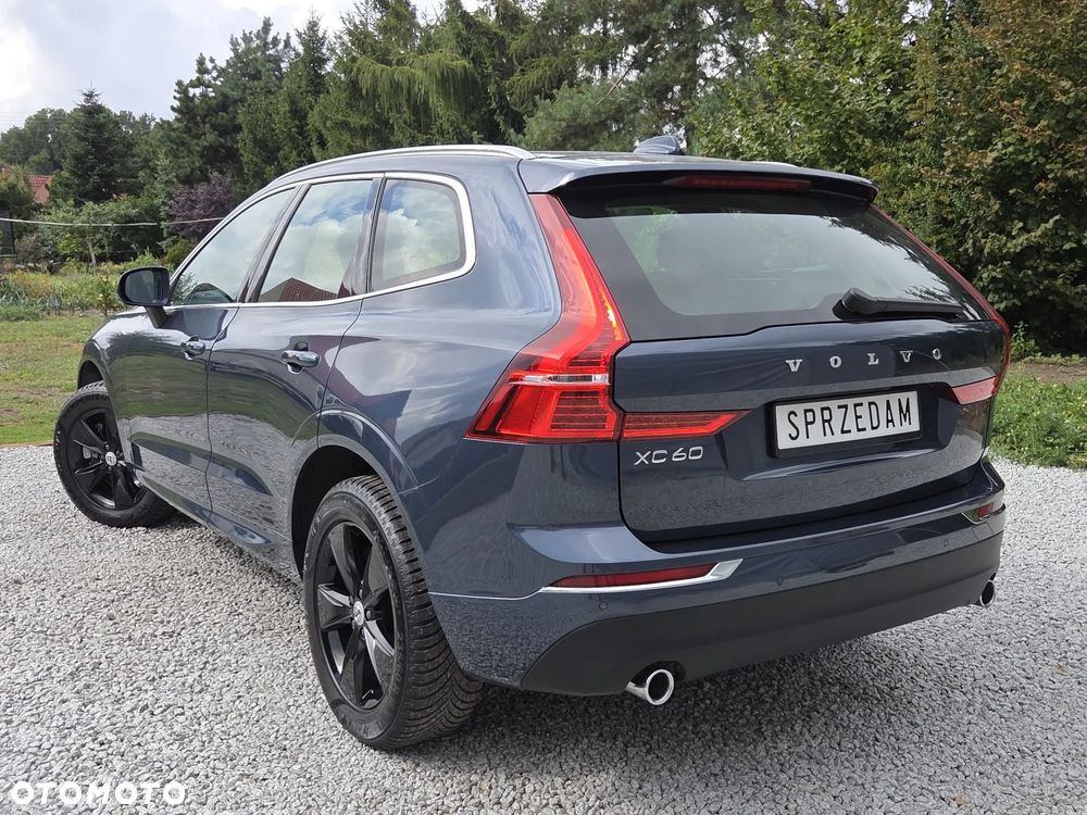 Volvo XC 60 D3 Momentum Pro - 28