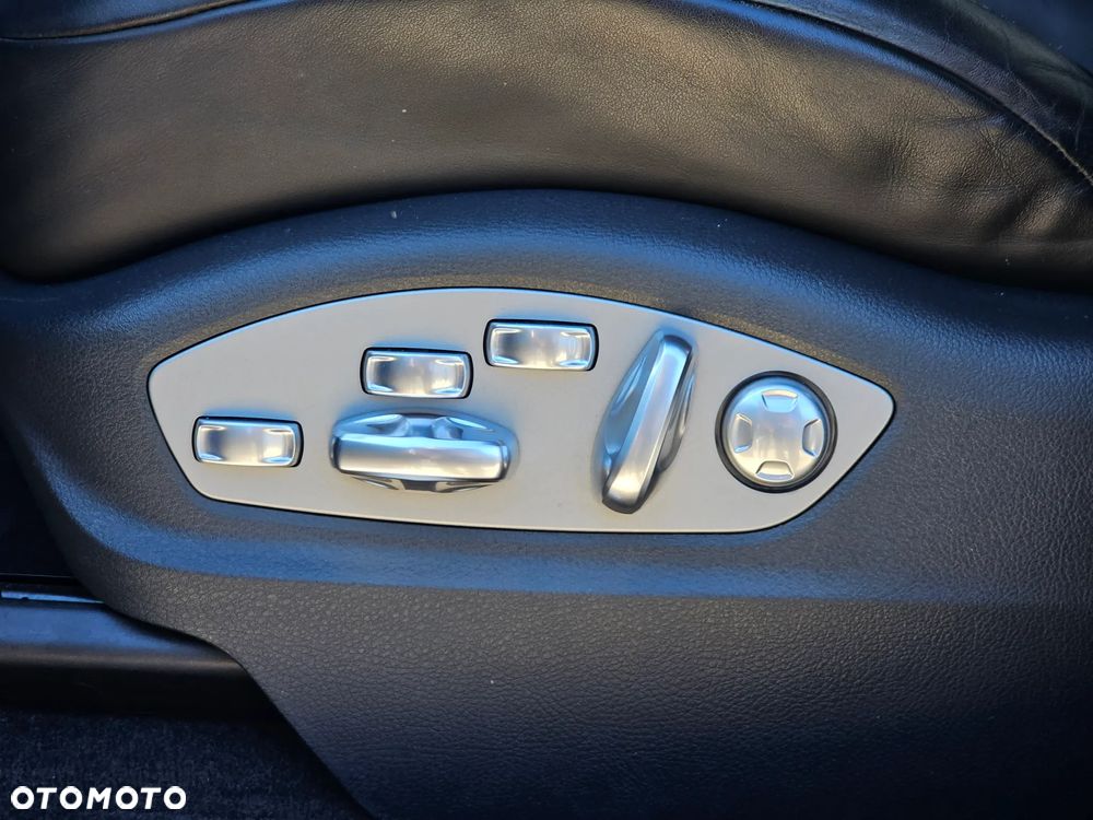 Porsche Macan S - 11