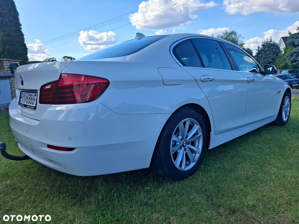 BMW Seria 5 518d Advantage - 12