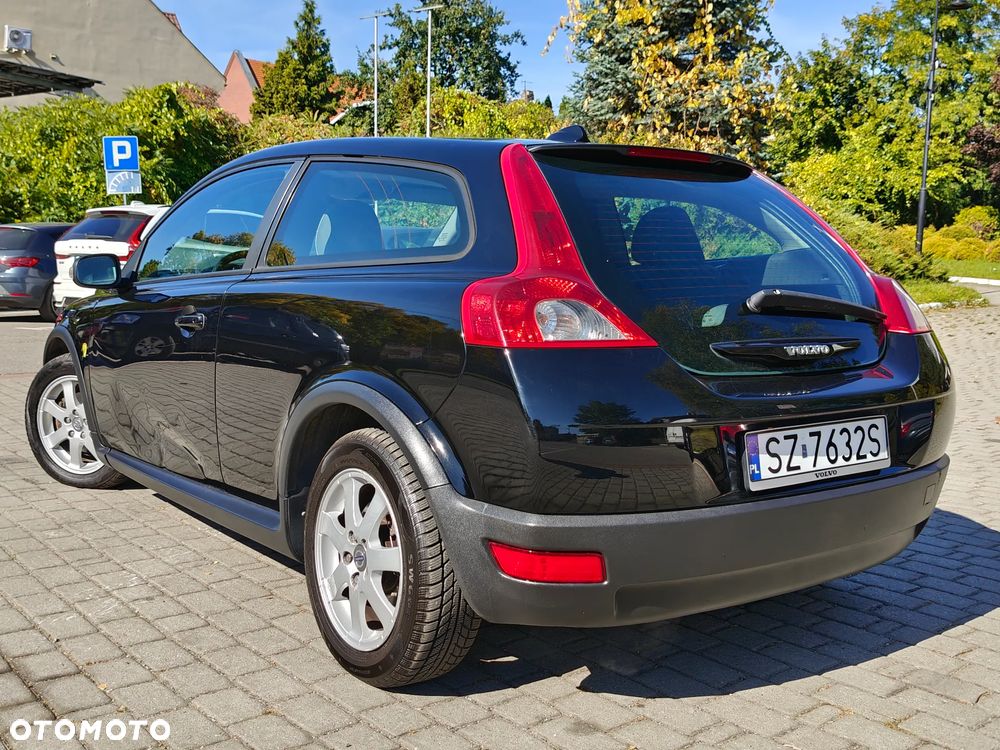 Volvo S60 2.4D Move - 4
