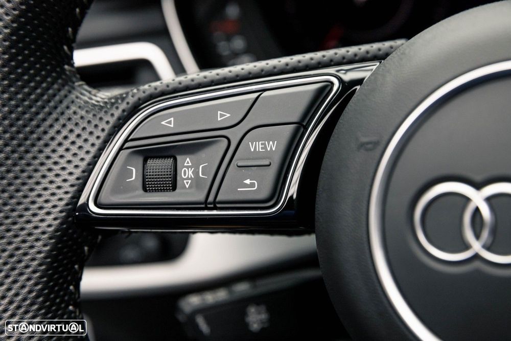 Audi A5 Cabrio 40 TFSI S tronic S line - 32