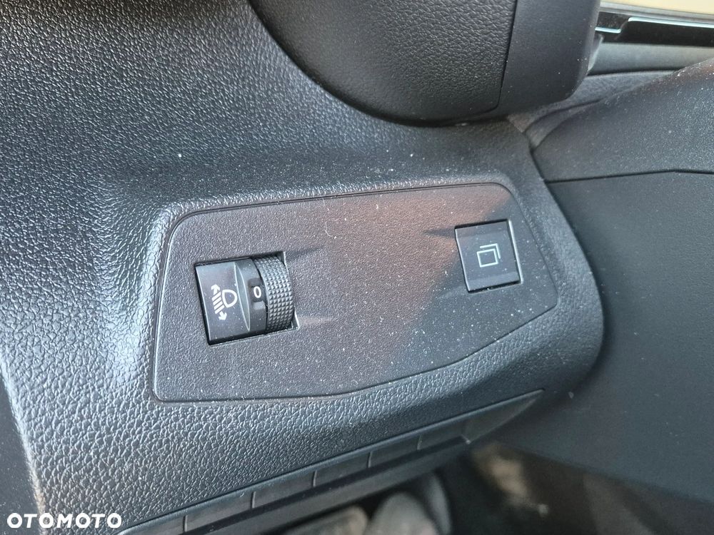 Citroën BERLINGO - 15