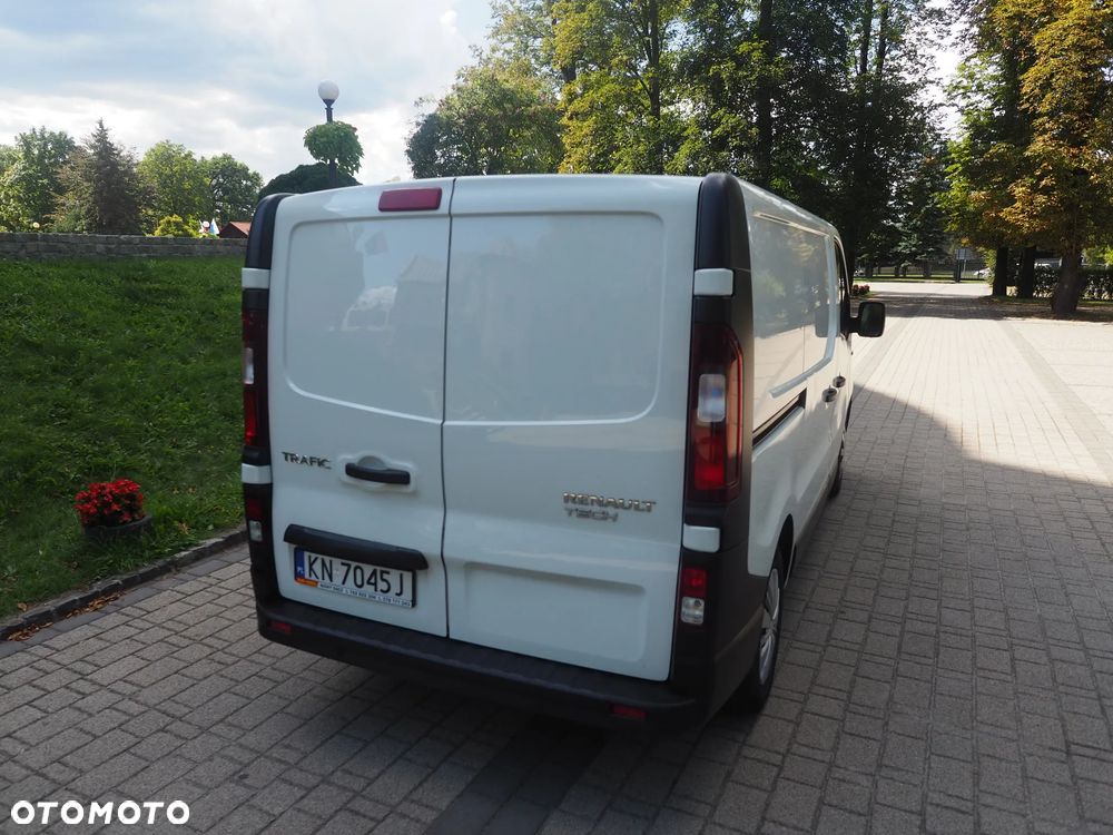 Renault trafic - 10