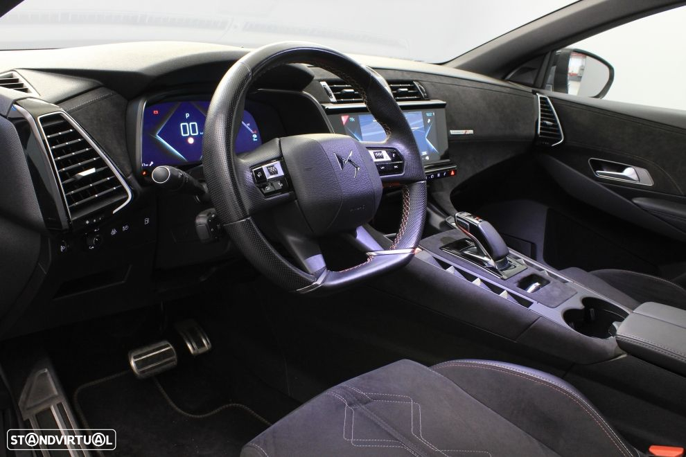 DS DS7 Crossback E-Tense Performance Line EAT8 - 25