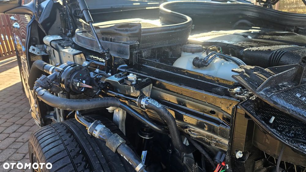 Mercedes-Benz GLE - 16