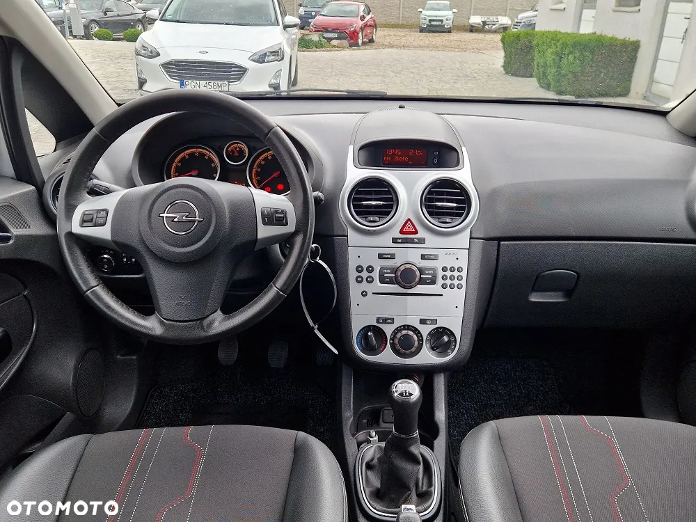 Opel Corsa 1.2 16V Edition 150 - 11