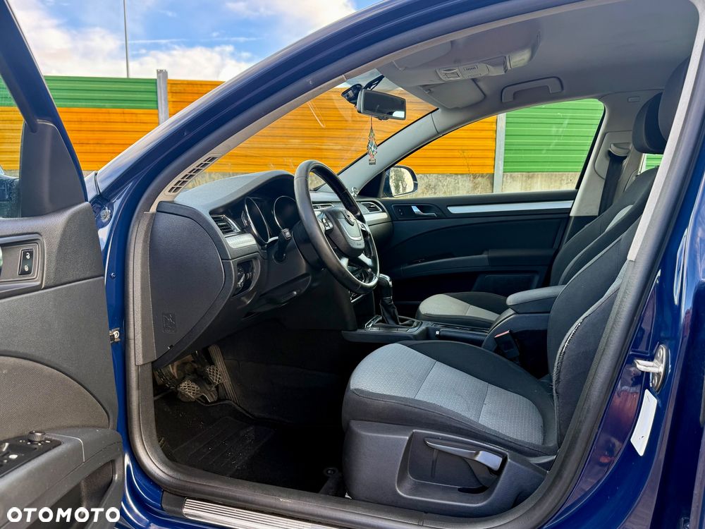 Skoda Superb 2.0 TDI Ambition - 16