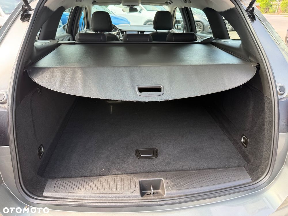 Opel Astra 1.4 Turbo Edition - 17