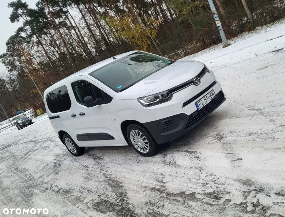 Toyota Proace City Verso 1.2 Turbo L1 Combi - 4