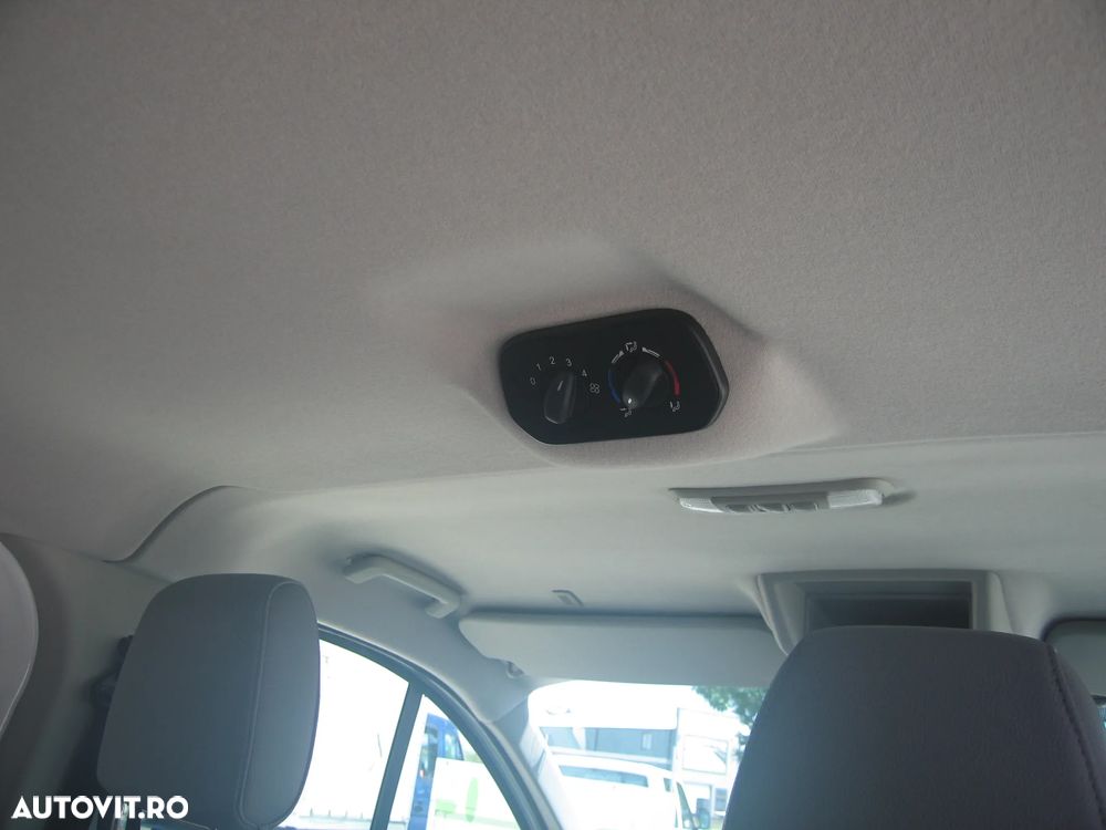 Ford RANSIT  CUSTOM , 9 Locuri  XL , L1 - H 1. AC FATA SPATE - 21