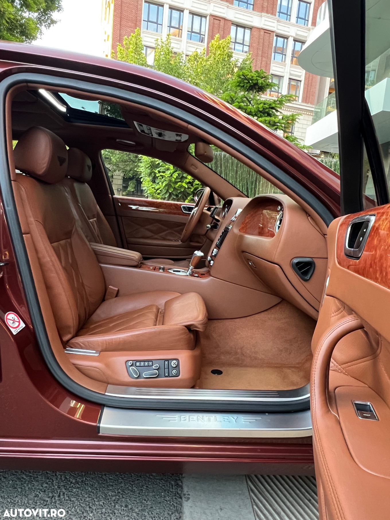 Bentley Flying Spur - 7