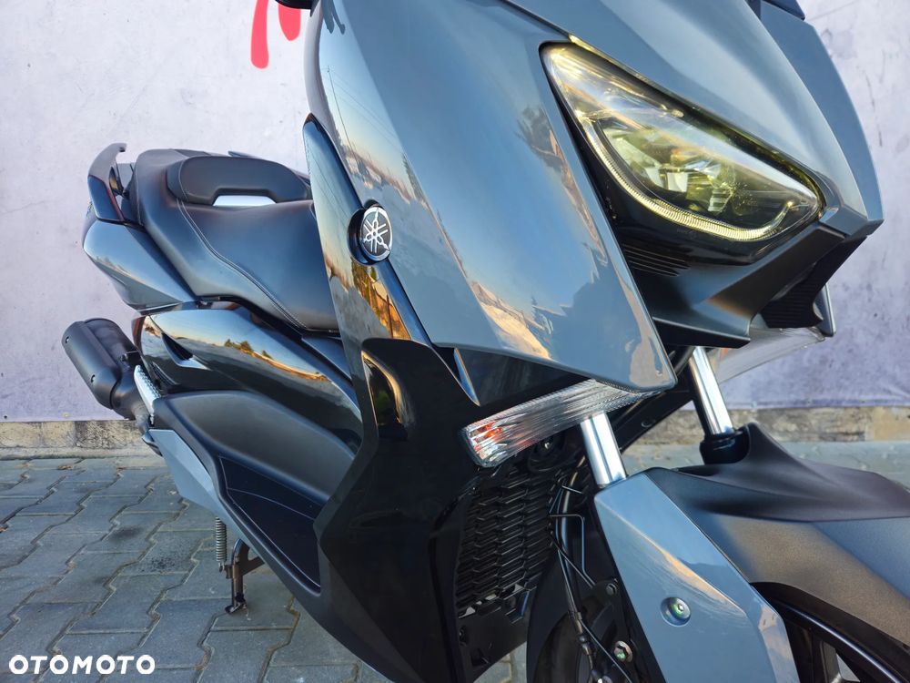 Yamaha X-max - 15