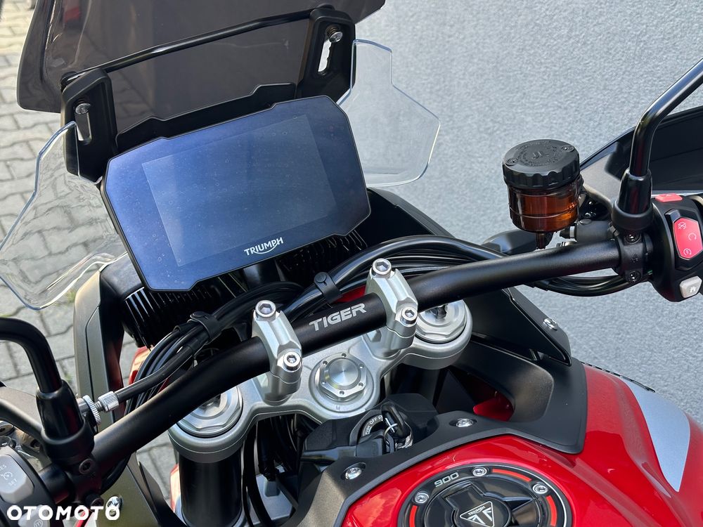 Triumph Tiger - 26