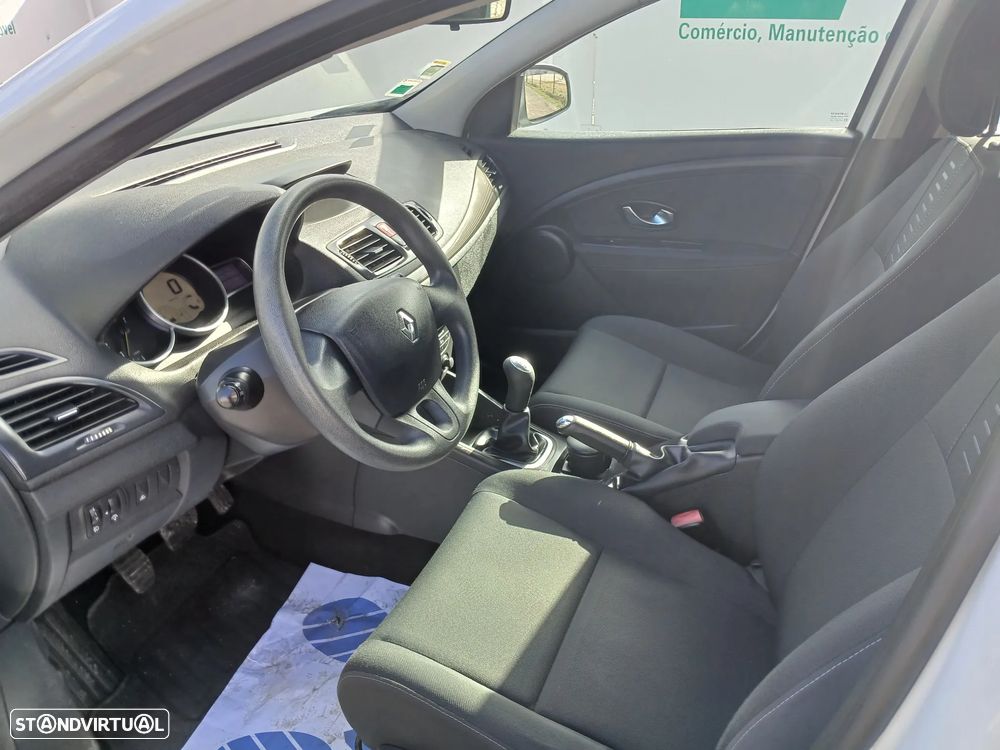 Renault Mégane 1.5 dCi Confort - 17