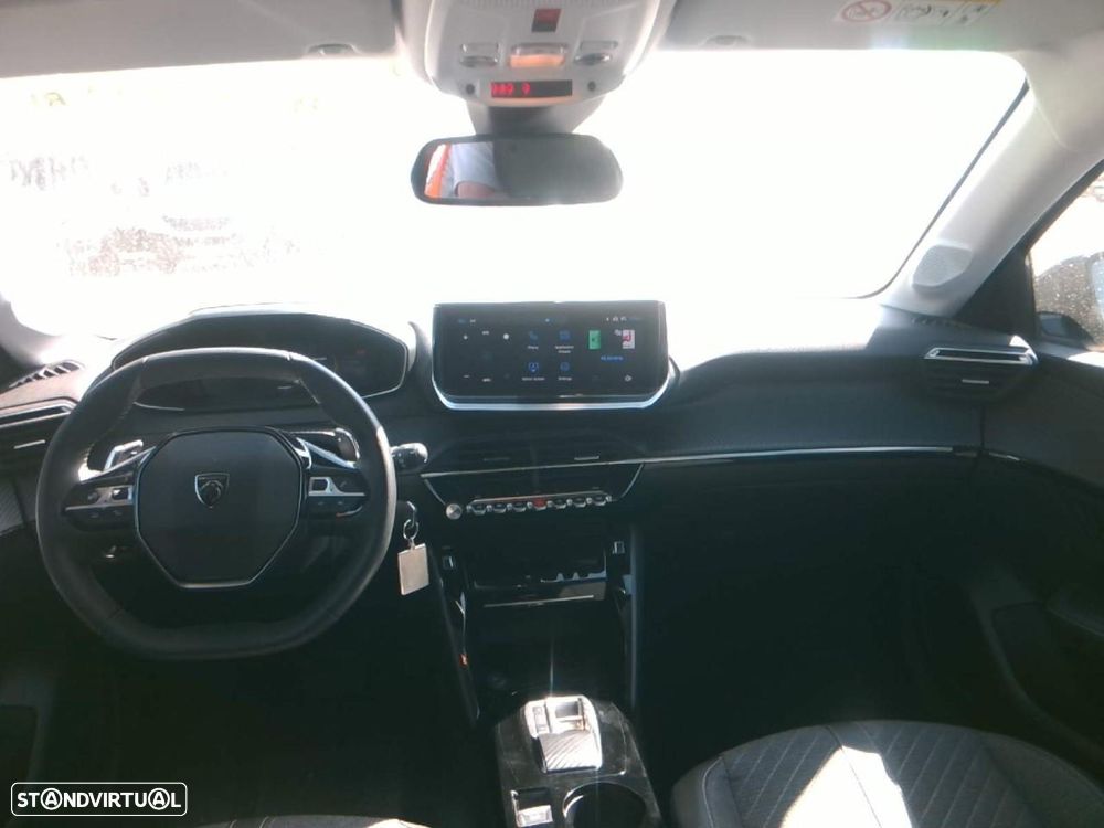 Peugeot 208 - 9
