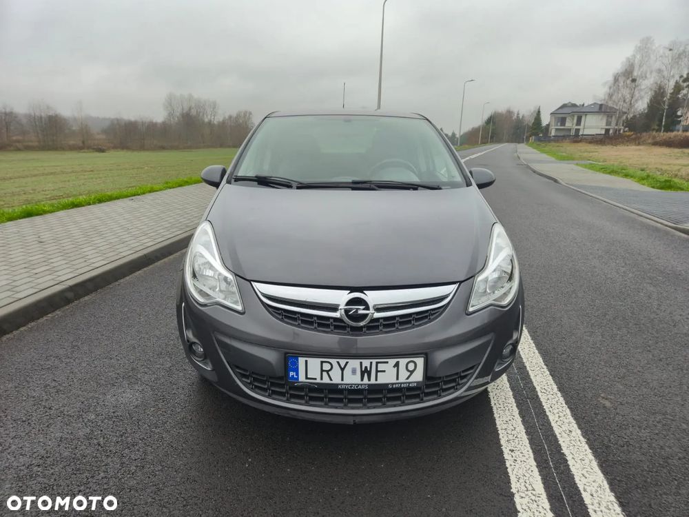 Opel Corsa 1.4 16V Satellite - 2