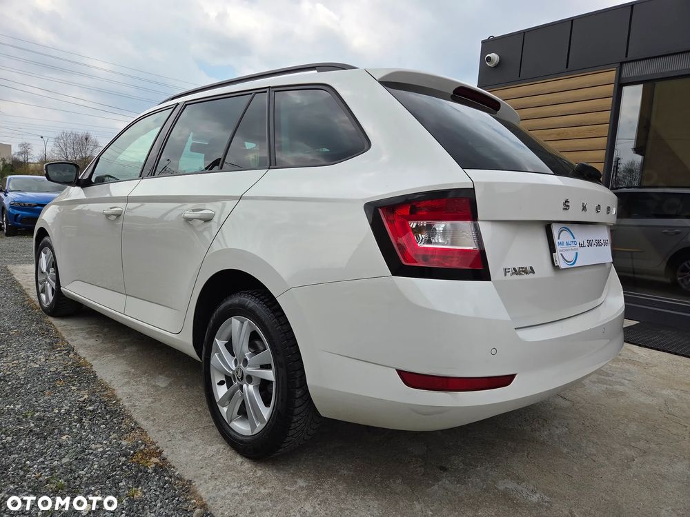 Skoda Fabia 1.0 TSI Ambition - 8