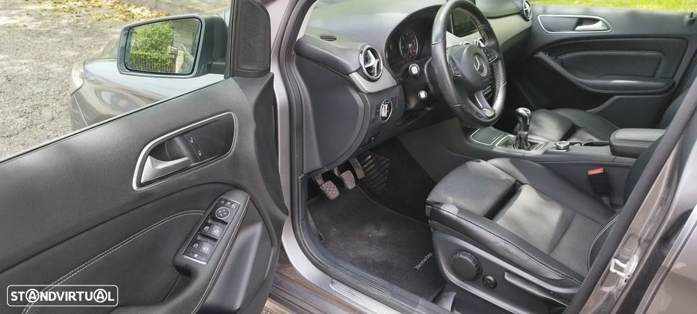 Mercedes-Benz B 180 (CDI) d Urban - 24