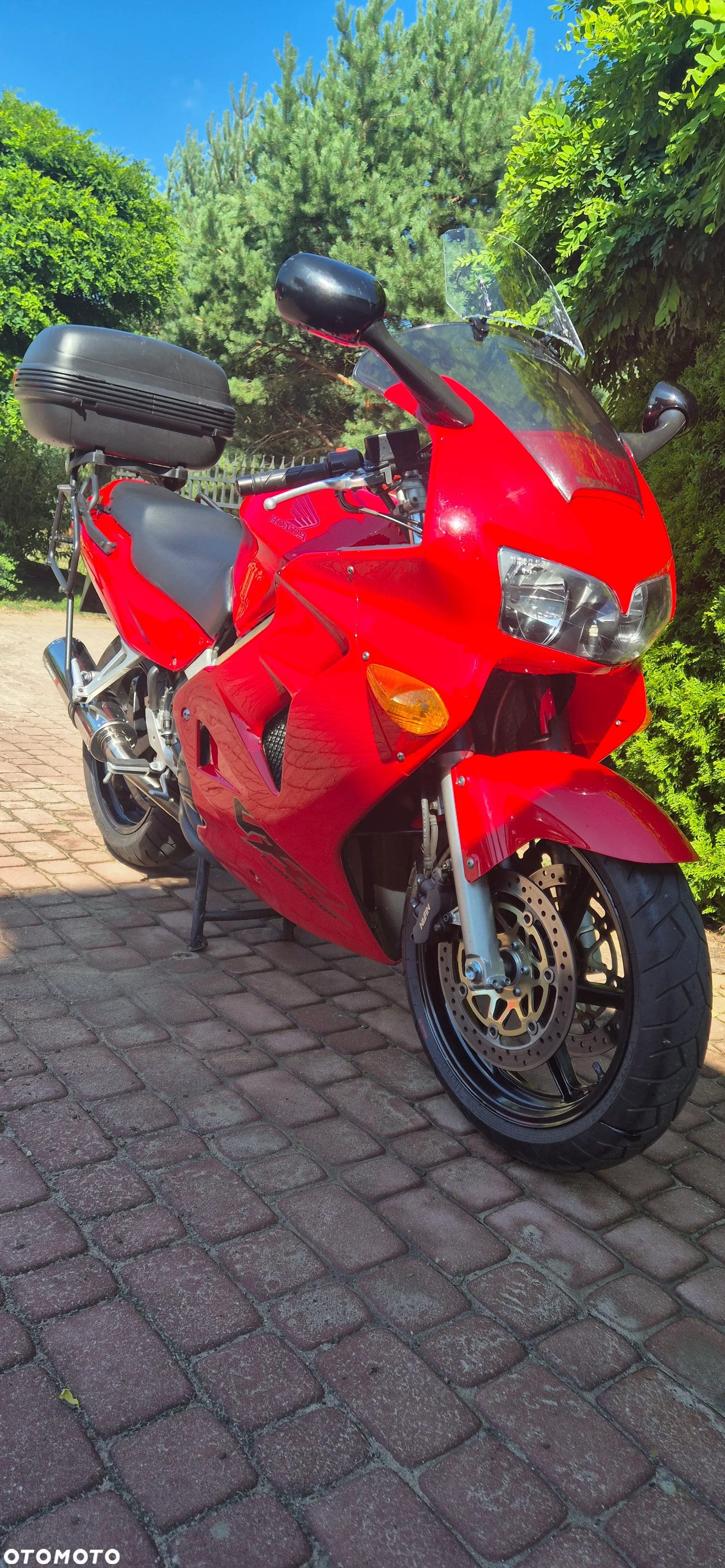 Honda VFR - 6