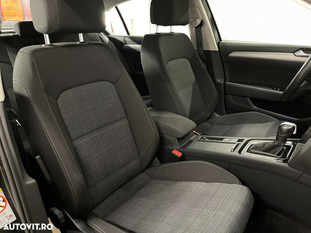Volkswagen Passat 2.0 TDI DSG Comfortline - 10