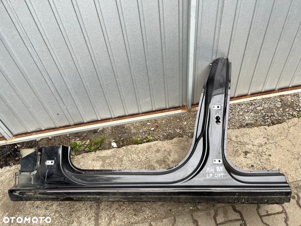 AUDI A4 B8 PRÓG SŁUPEK B PRAWY LEWY IDEALNY - 1