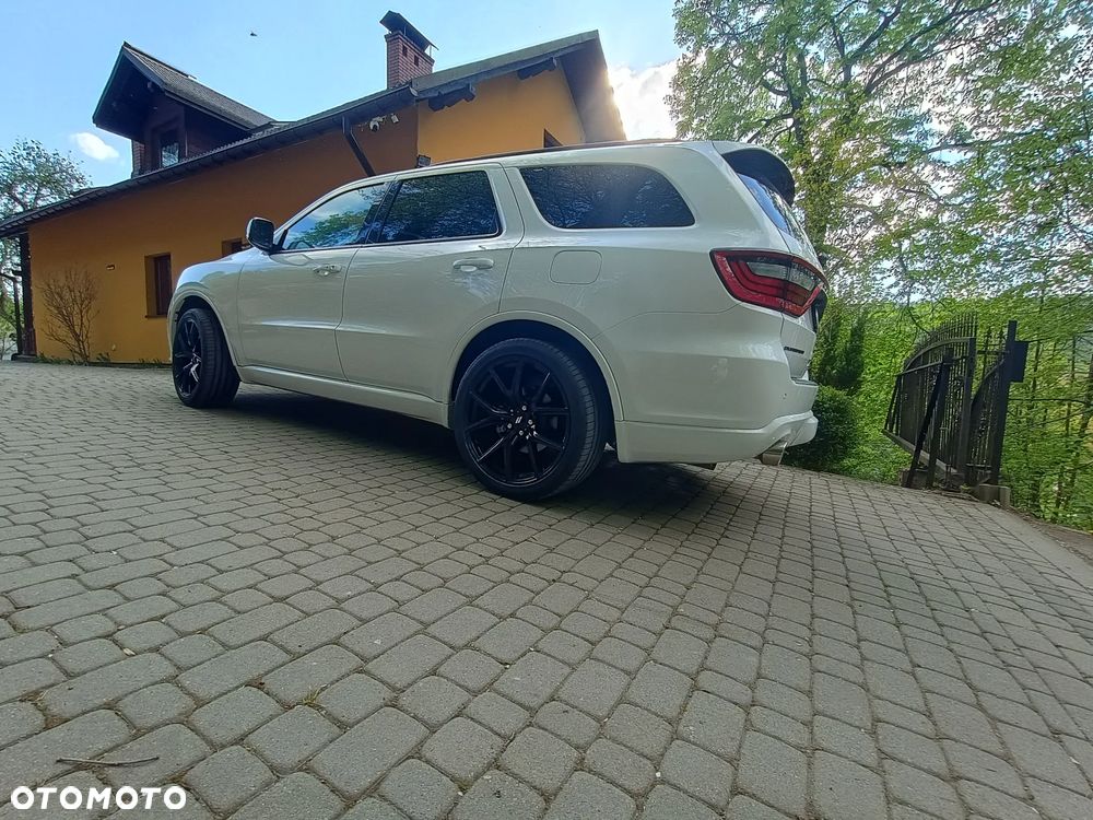 Dodge Durango 5.7 R/T - 18