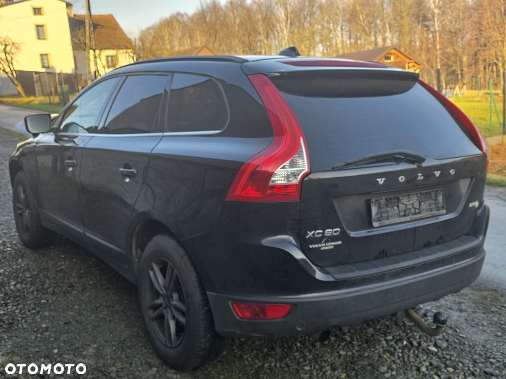 Volvo XC 60 DRIVe Momentum - 5