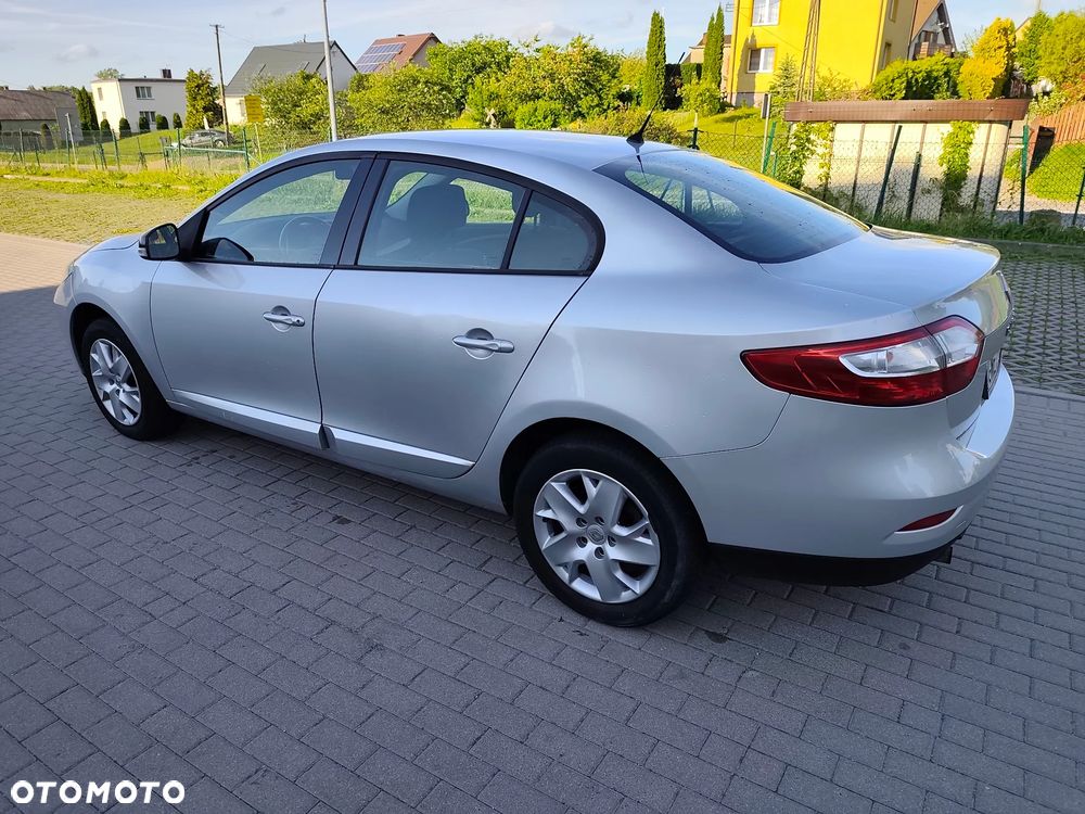 Renault Fluence 1.6 16V Authentique - 5