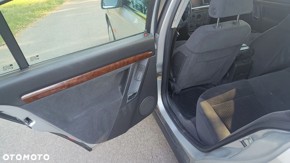 Opel Vectra 1.8 Club - 9