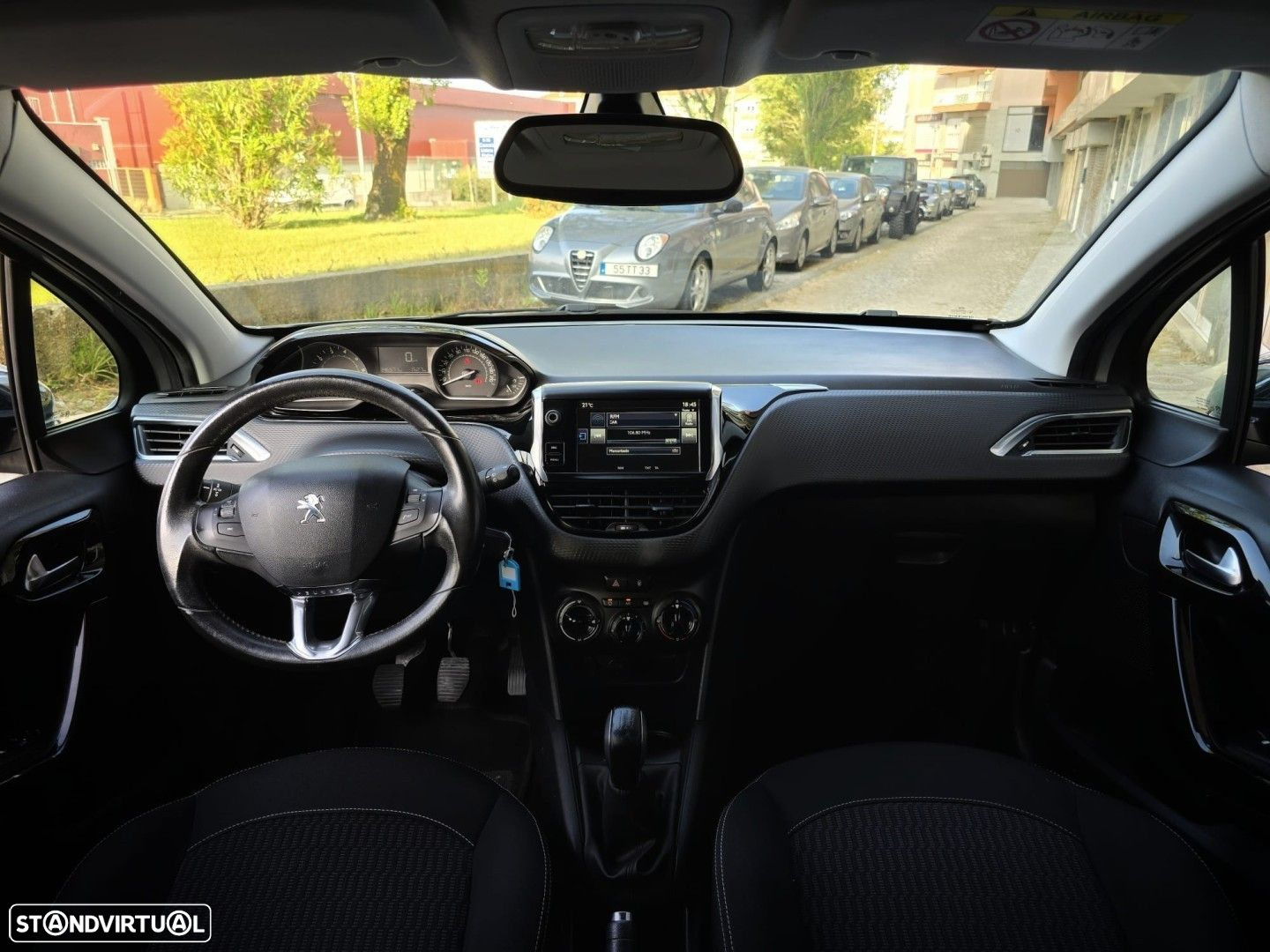Peugeot 208 1.2 PureTech Style - 5