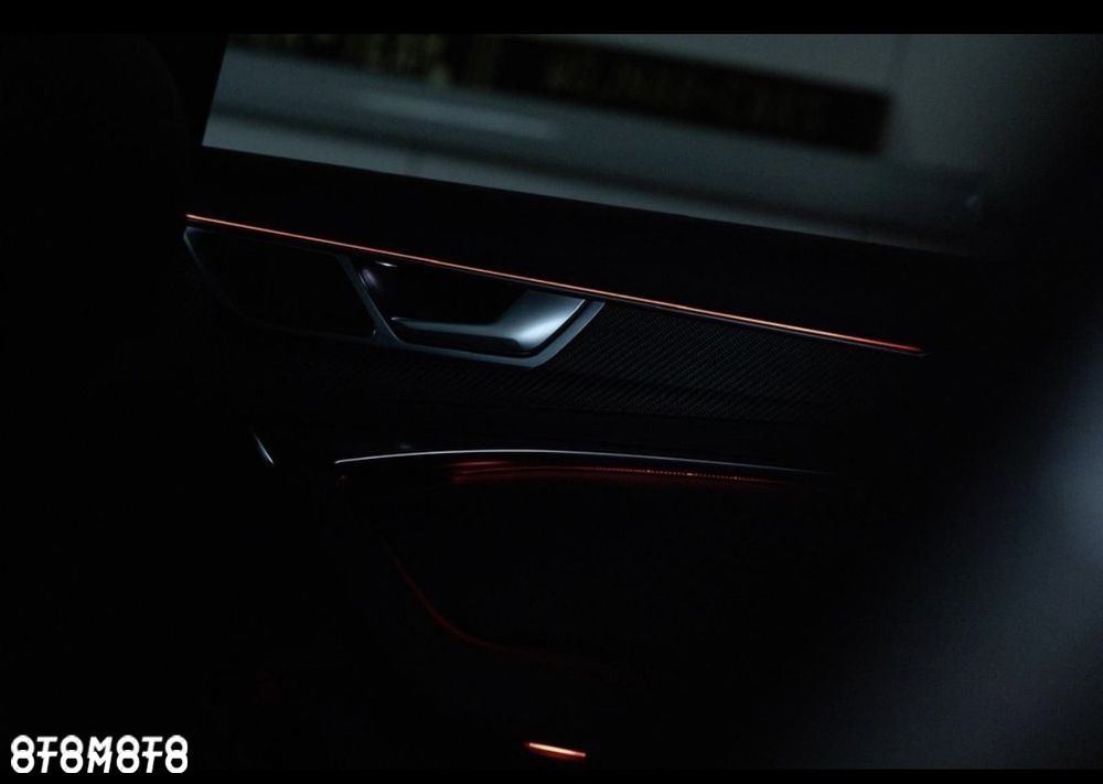 Audi A6 Avant e-tron - 27