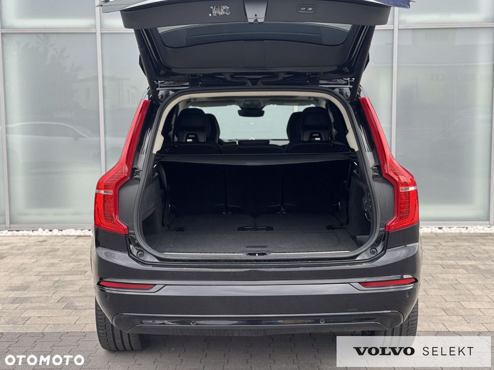 Volvo XC 90 - 33