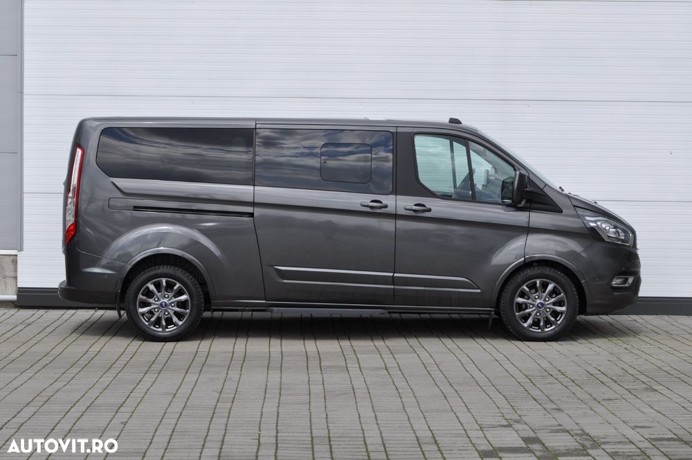 Ford Tourneo Custom Bus 320 2.0 EcoBlue 130 CP L2H1 Titanium Aut. - 11