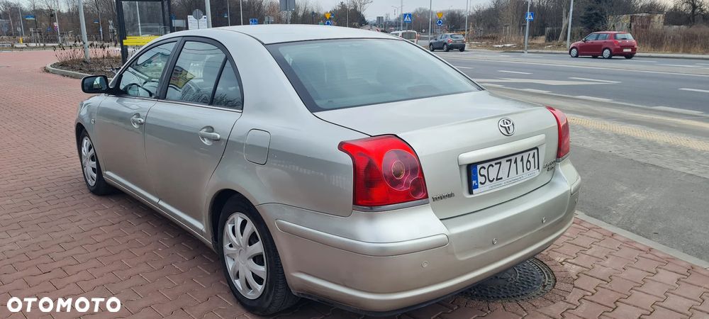 Toyota Avensis 2.0 VVT-i Prestige - 6