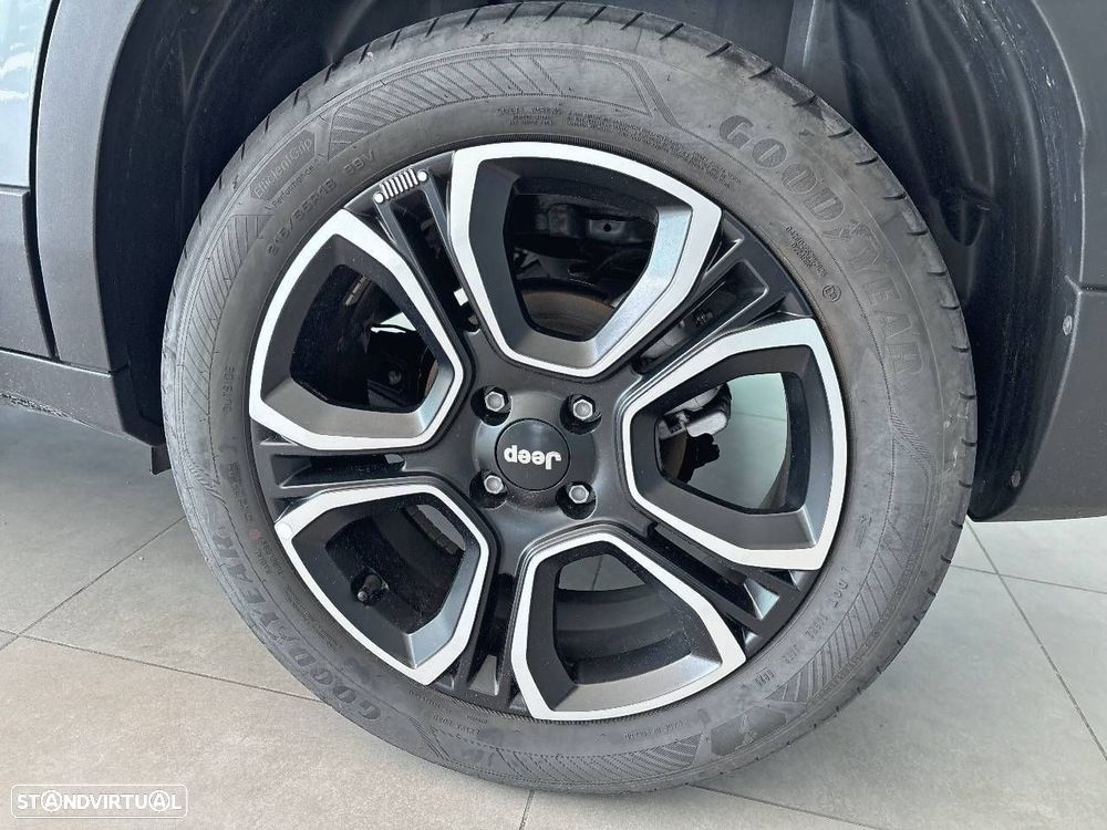 Jeep Avenger 1.2 GSE T3 Altitude - 11