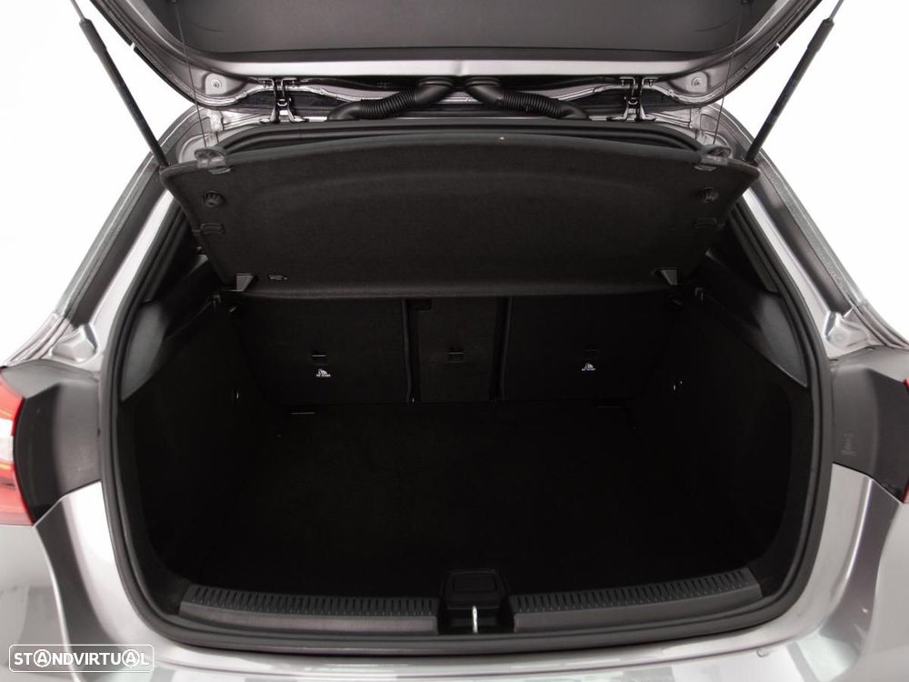 Mercedes-Benz A 180 d Progressive - 12