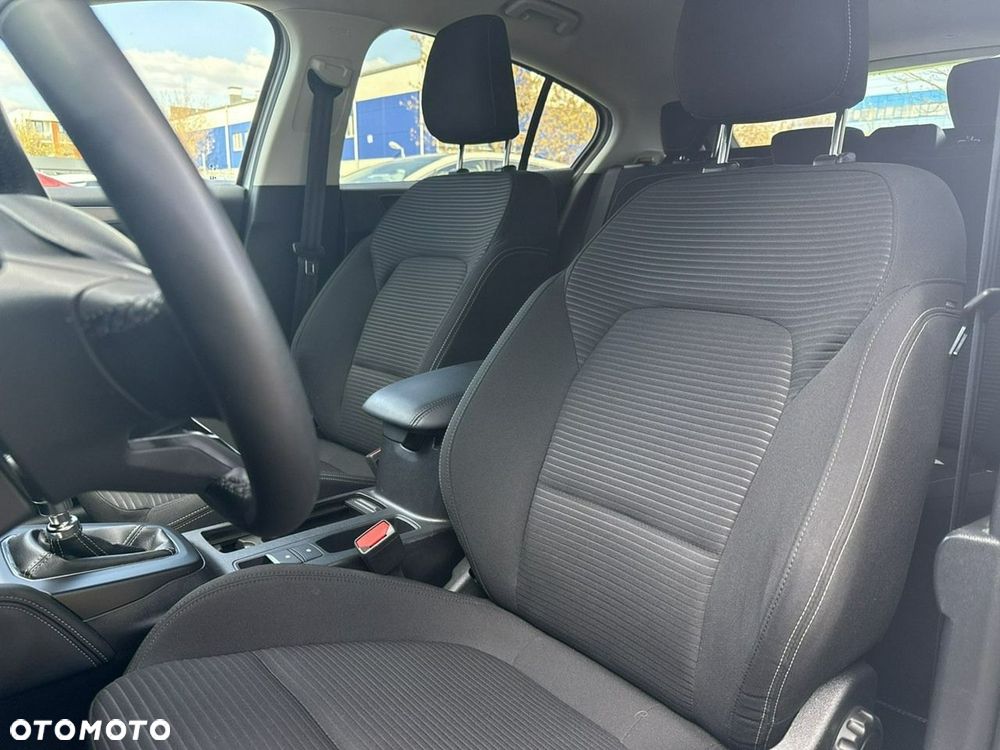 Ford Focus - 13