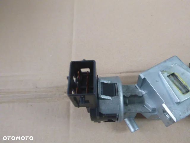 ZESTAW STARTOWY STACYJKA KOMPUTER LICZNIK IMMO MAZDA 3 BK 1.6 BENZYNA Z627 03-09 - 15