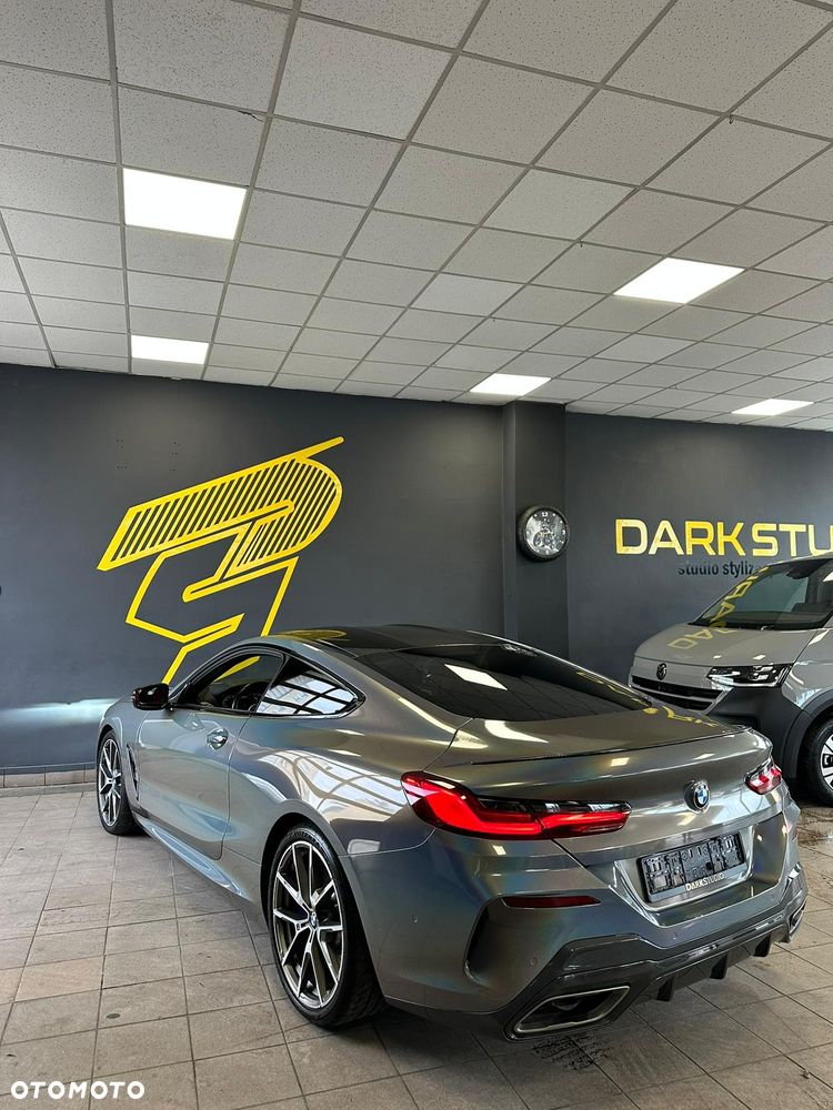 BMW Seria 8 M850i xDrive - 14