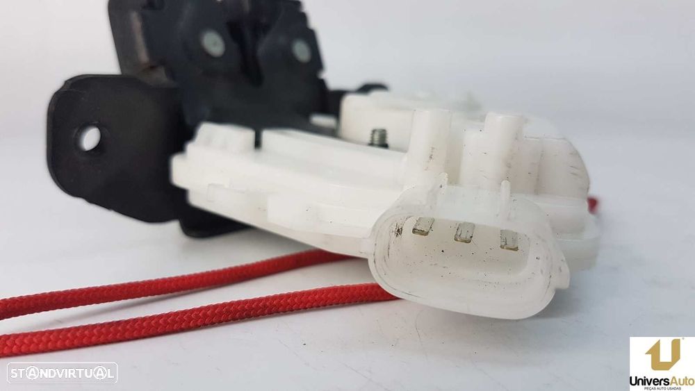 FECHADURA DA MALA TOYOTA YARIS ACTIVE - 2