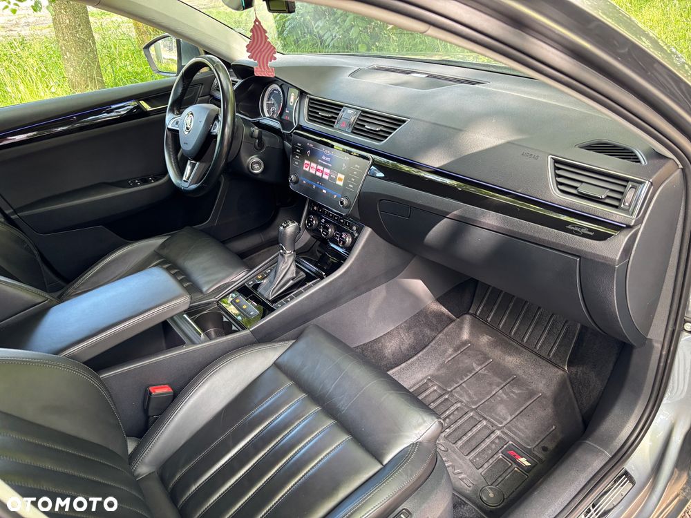Skoda Superb 2.0 TDI SCR 4x4 L&K DSG - 13