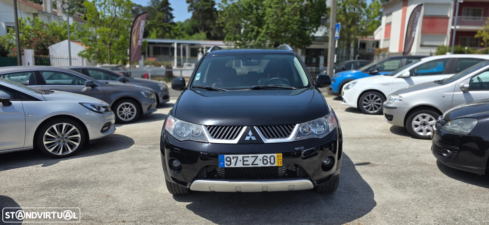 Mitsubishi Outlander 2.0 DI-D Intense+ 4WD - 13