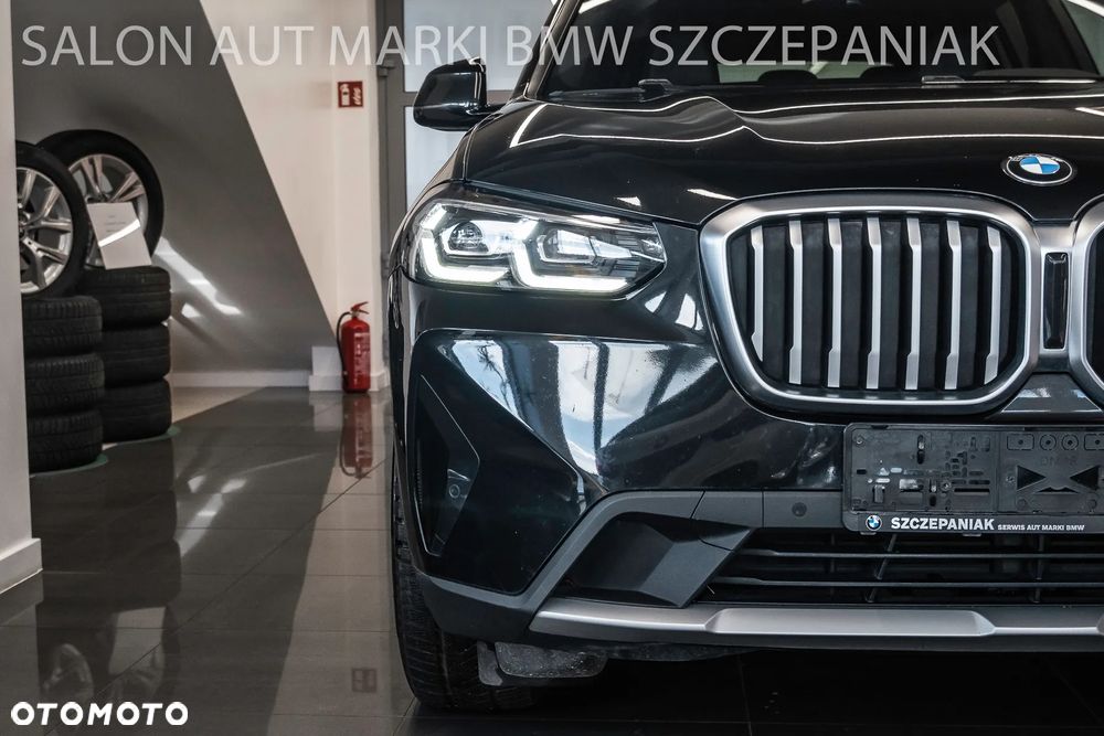 BMW X3 xDrive30d Advantage - 3