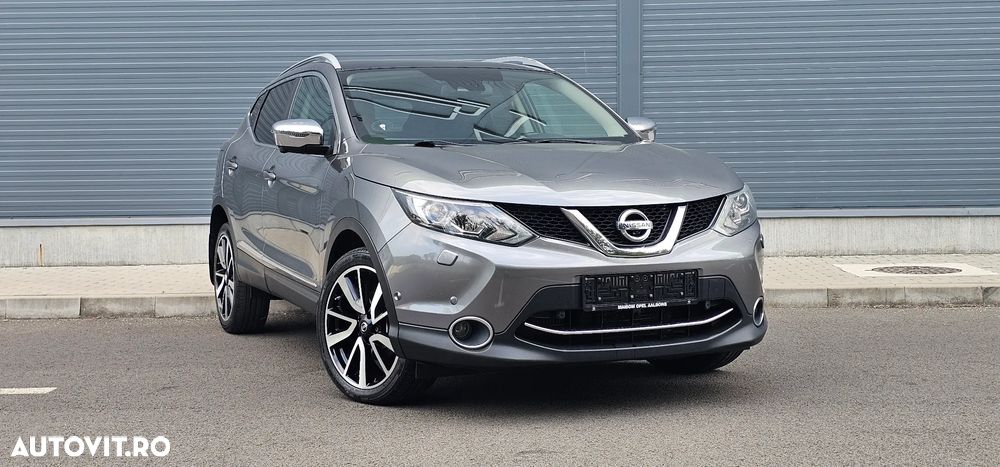 Nissan Qashqai 1.6 DCI Xtronic TEKNA - 2