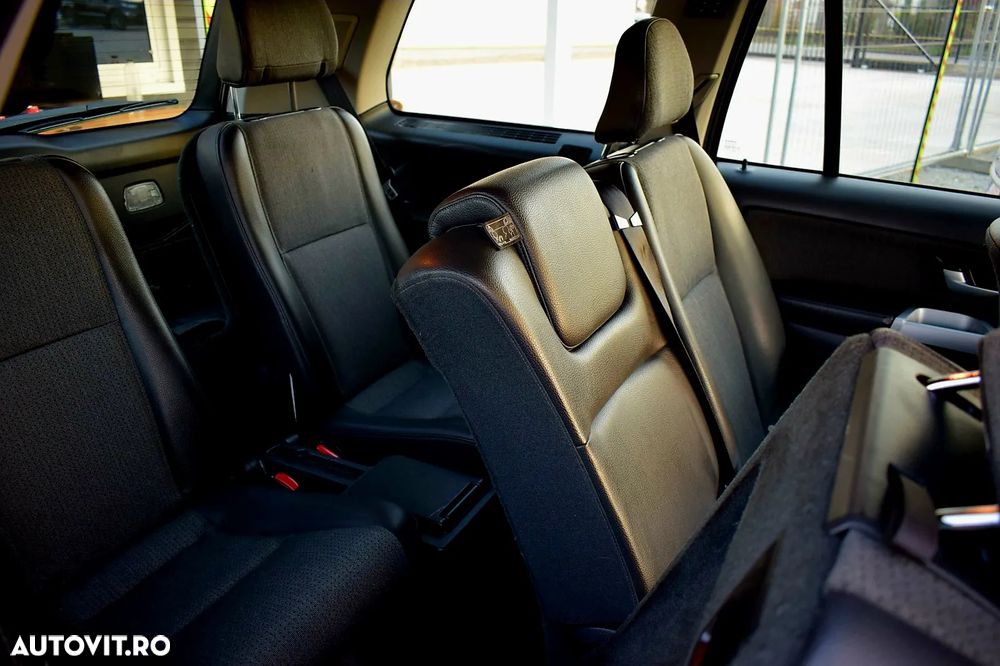 Volvo XC 90 - 7