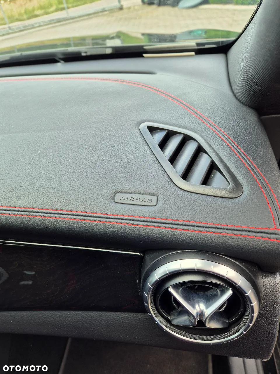 Mercedes-Benz CLA - 13