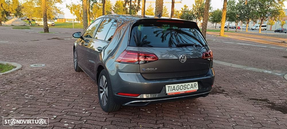 VW e-Golf AC/DC - 26