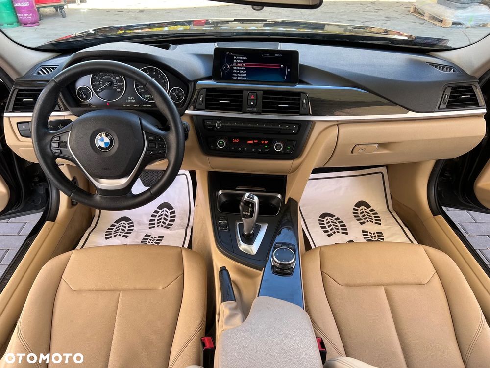 BMW Seria 3 328i - 8