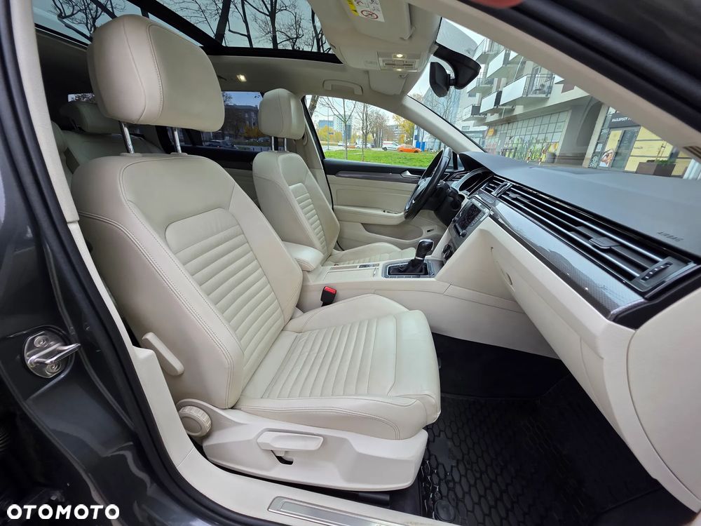 Volkswagen Passat Alltrack 2.0 TSI BMT 4Mot DSG - 37